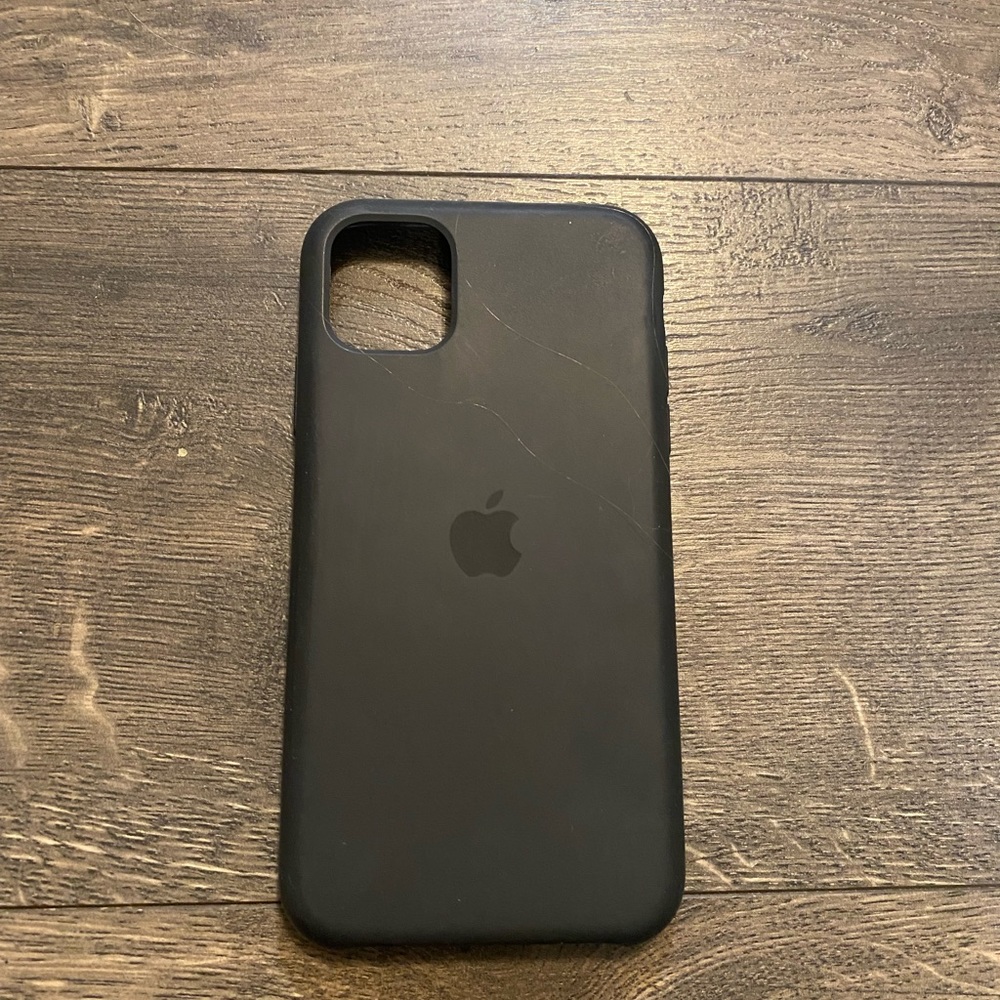 Apple I Phone 11 Silicone case Black - Picture 1 of 4